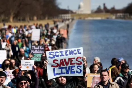 Trump’s War on Science Leaves US Public Health Experts Stunned: ‘They’re Sidelining Science’