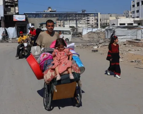 Escaping from Death to Death: Gaza City Inhabitants Confront Heart-Wrenching Decision
