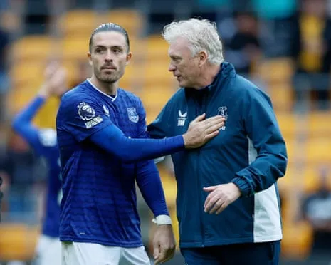 Moyes Boasts Offensive Firepower to Break Anfield Drought