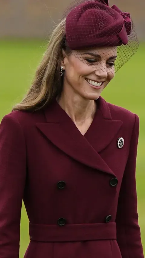Melania’s Hat, Kate’s Feather Brooch and Additional Remarkable Outfits Thus Far